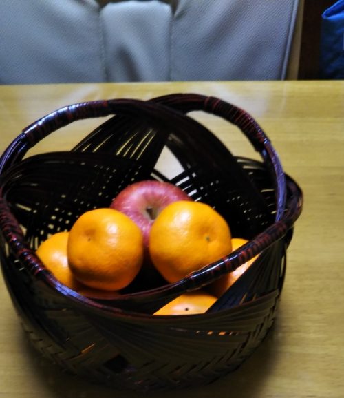 果物入れ